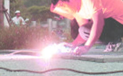 ���ӹ�ˇ���