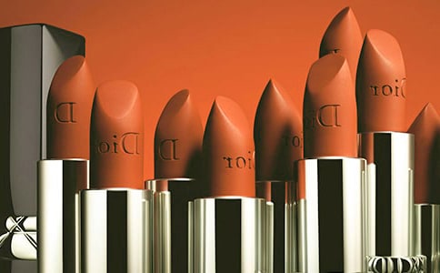 �P(gu��n)���˿ڵ����ģ��l��(d��ng)���Ї��ġ��˿ڼt����-1200��