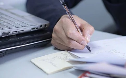 һ��(g��)����(m��ng)���ģ����x28ƪ��